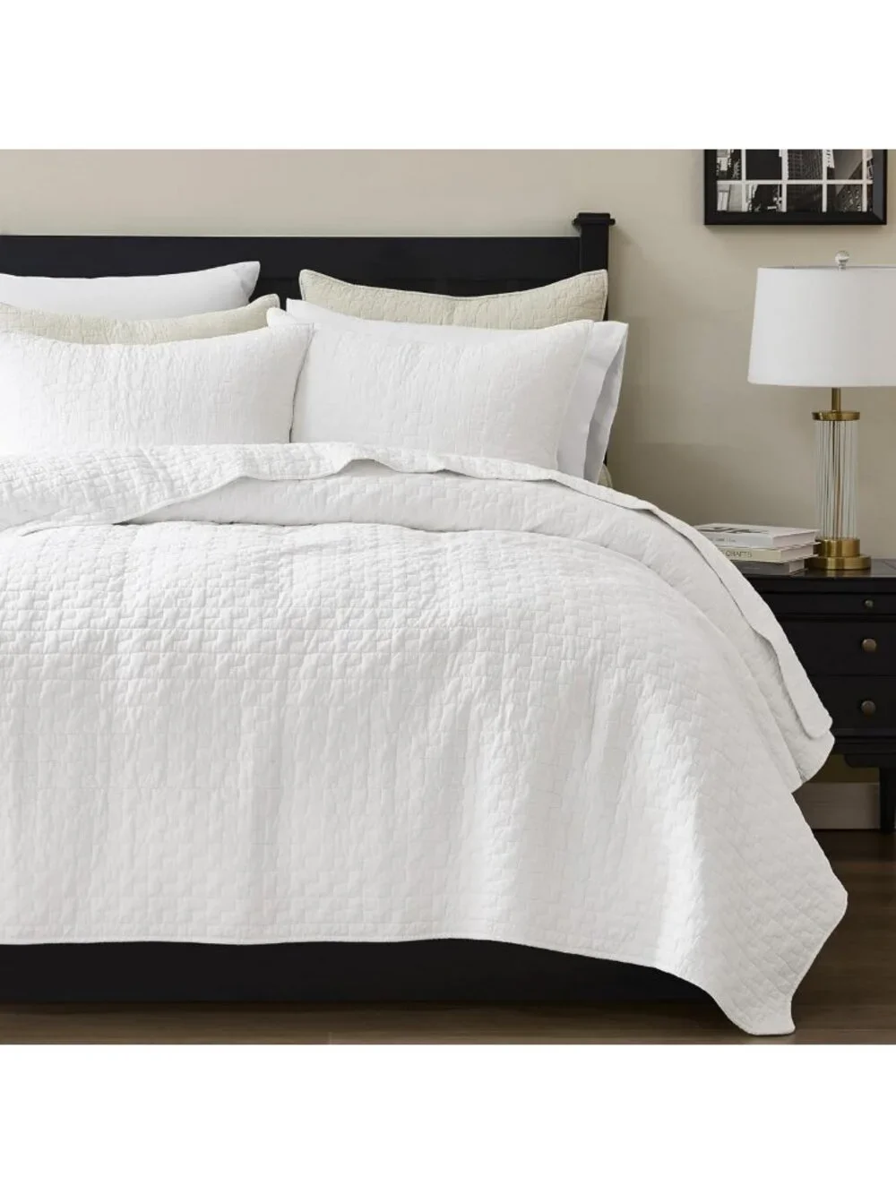 King Size White Cotton Quilt Set with 2 Pillow Shams - Soft Lightweight Coverlet
